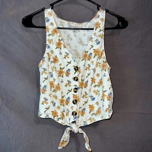 White flower tank top